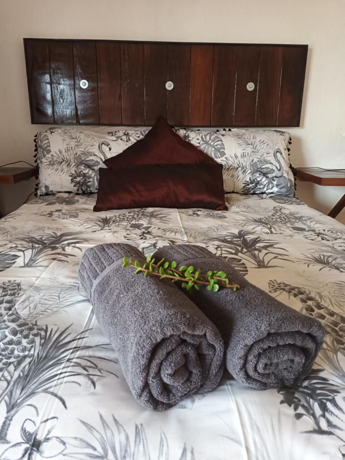 Chameleon Lodge Колчестер Екстер'єр фото