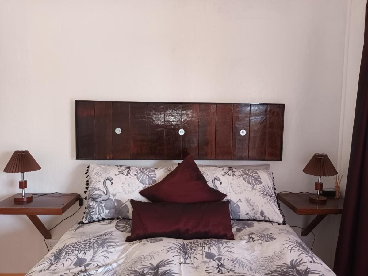 Chameleon Lodge Колчестер Екстер'єр фото